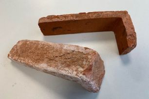 Hoekstuk Patina Stone red